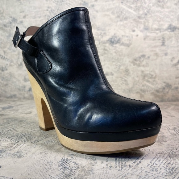 Belle by Sigerson Morrison , Black Leather Wood Clog Heels - Picture 3 of 14